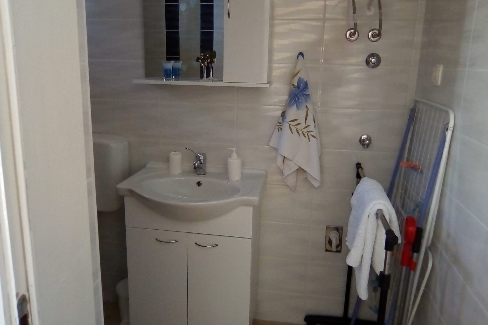 Four bedroom apartment with terrace Vir  A-a