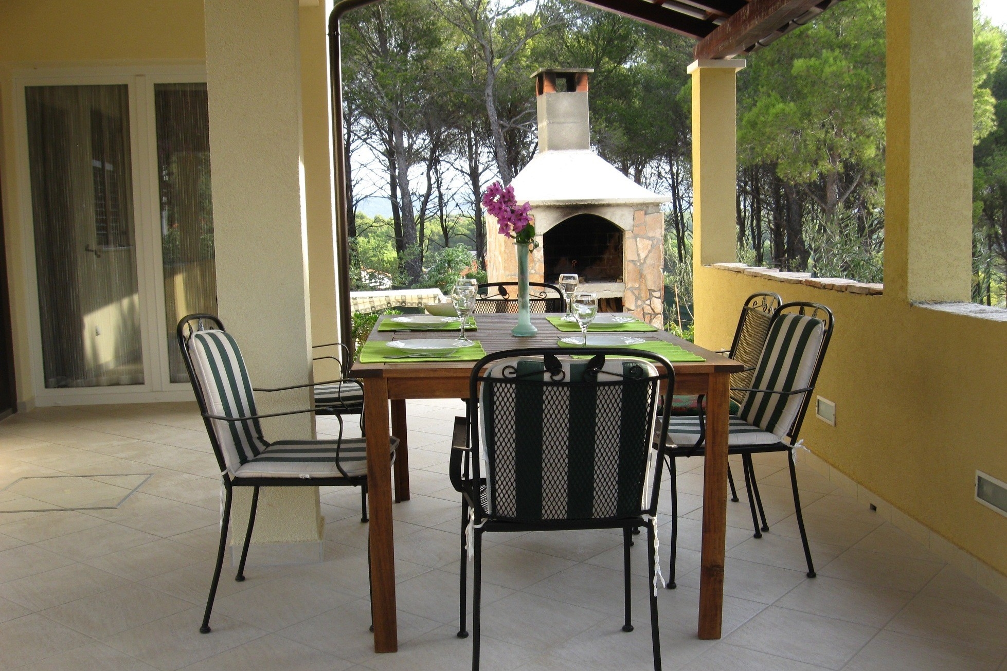 Two bedroom apartment with terrace Cove Osibova, Brač (A-23774-a)