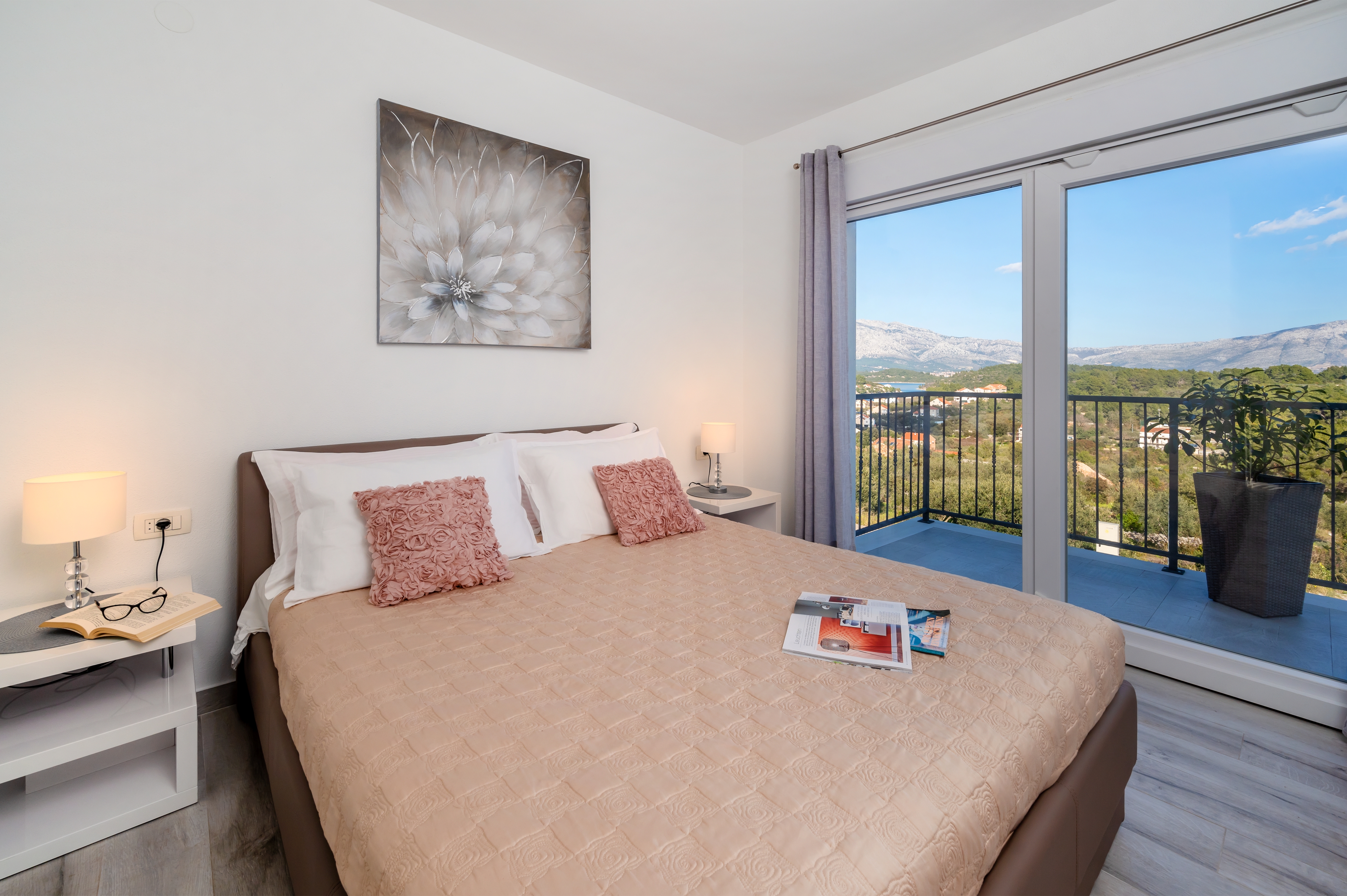 Four bedroom house with terrace and sea view Lumbarda, Korčula  K