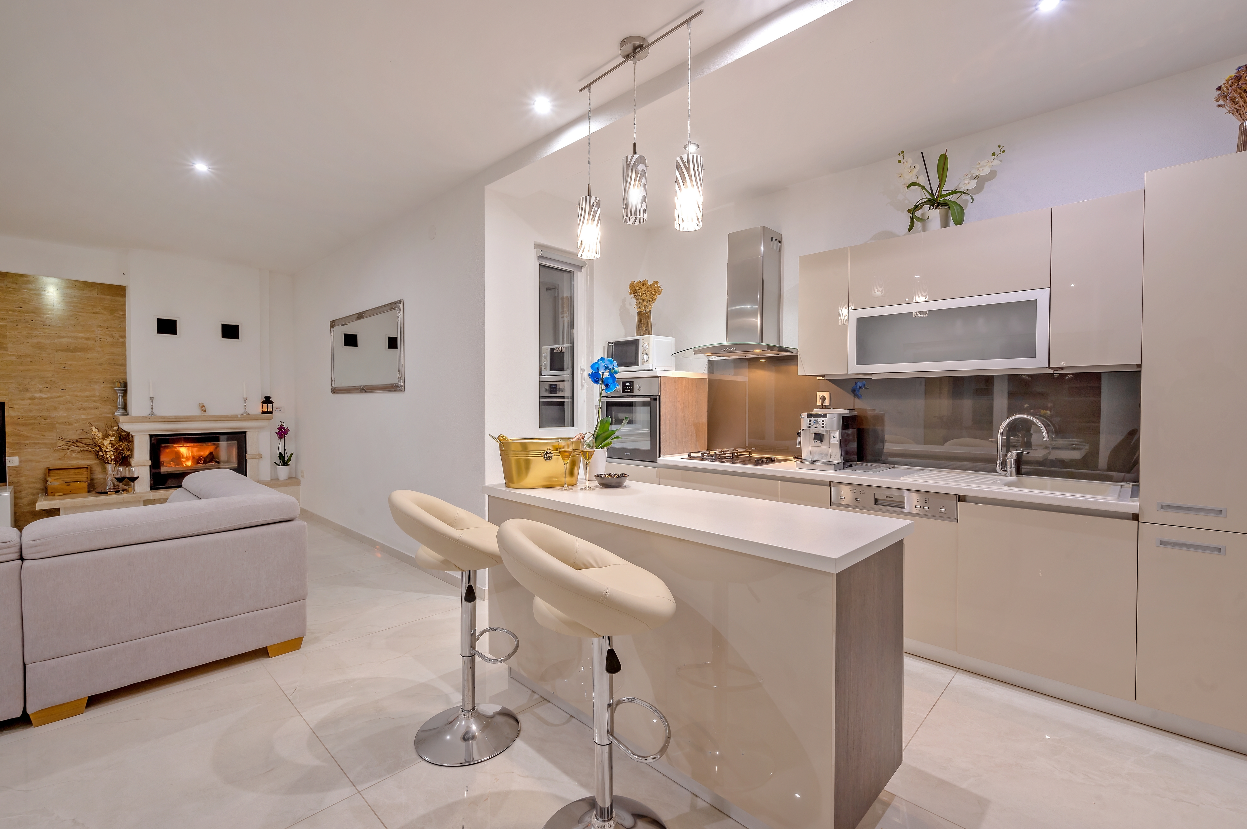 Four bedroom house with terrace and sea view Lumbarda, Korčula  K