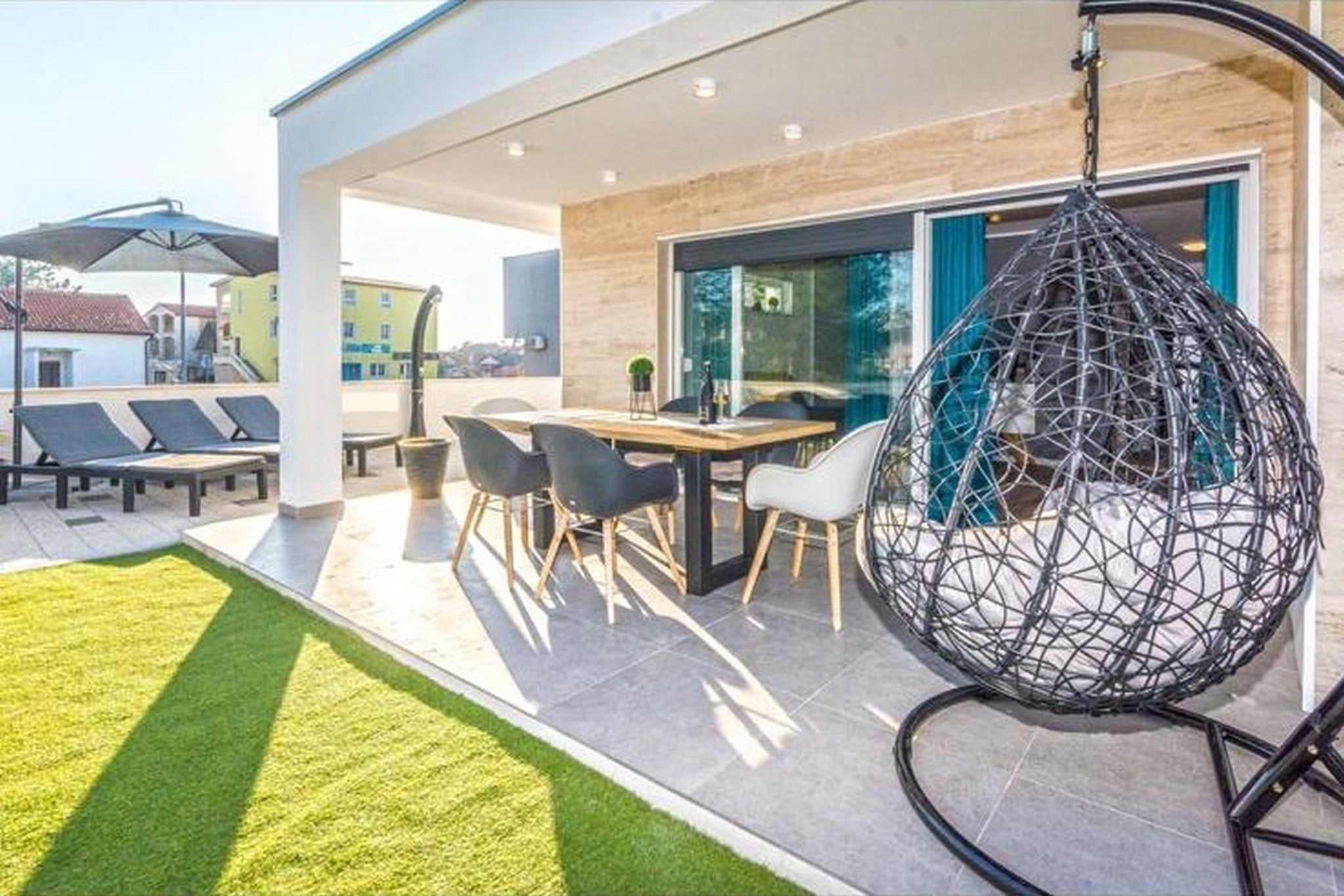 Three bedroom house with terrace Vir  K