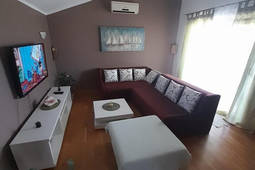 Two bedroom apartment with terrace and sea view Sveti Filip i Jakov, Biograd (A-23778-b) Two bedroom apartment with terrace and sea view Sveti Filip i Jakov, Biograd (A-23778-b)