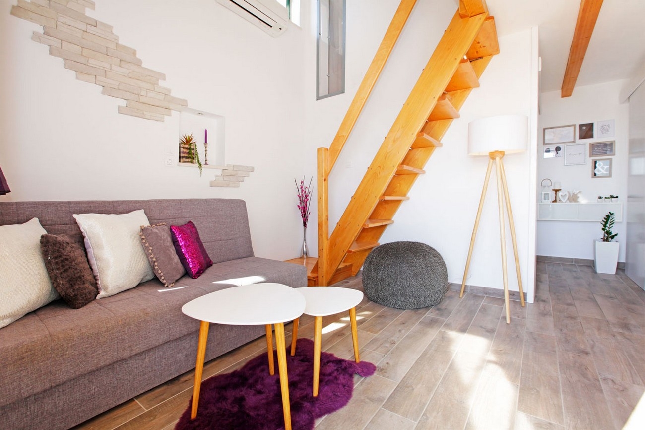 Two bedroom house with terrace and sea view Bol, Brač (K-23787)