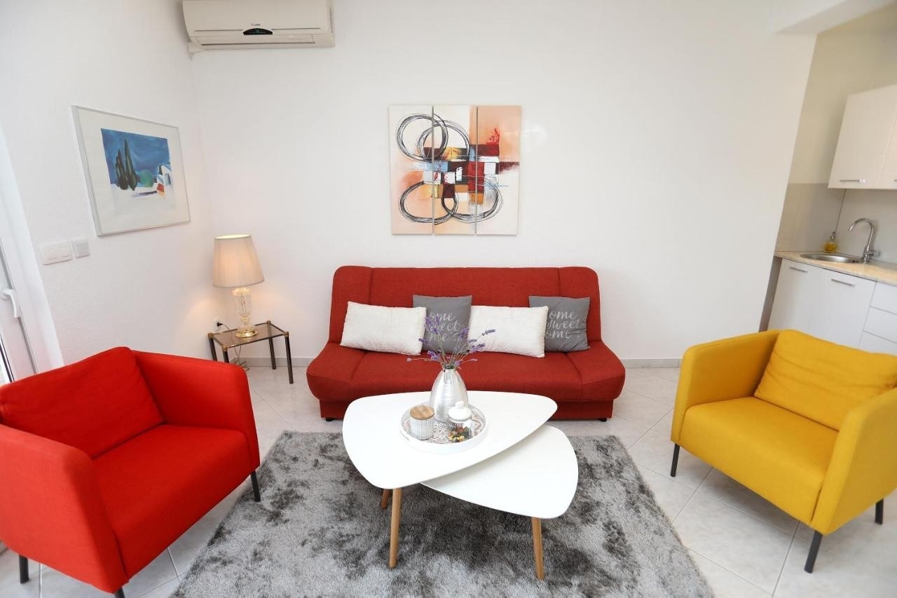 One bedroom apartment with terrace and sea view Mastrinka, Čiovo  A-a