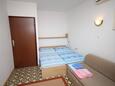 Ložnice 2 Selce, Ložnice 2 v ubytování typu apartment, s klimatizací a WiFi.