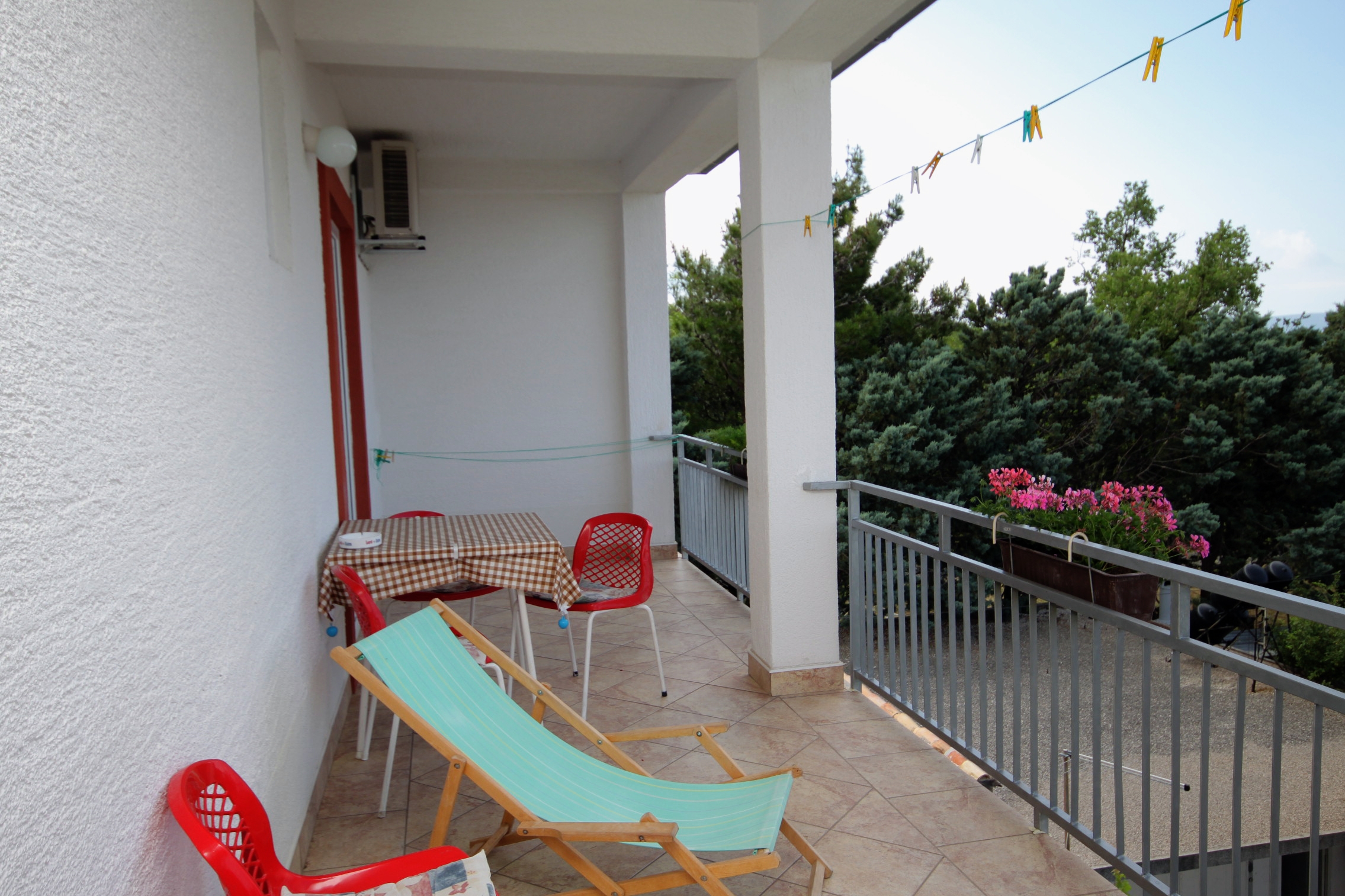 Two bedroom apartment with terrace Selce, Crikvenica  A-b