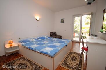 Selce, Bedroom in the room, air condition available and WiFi.