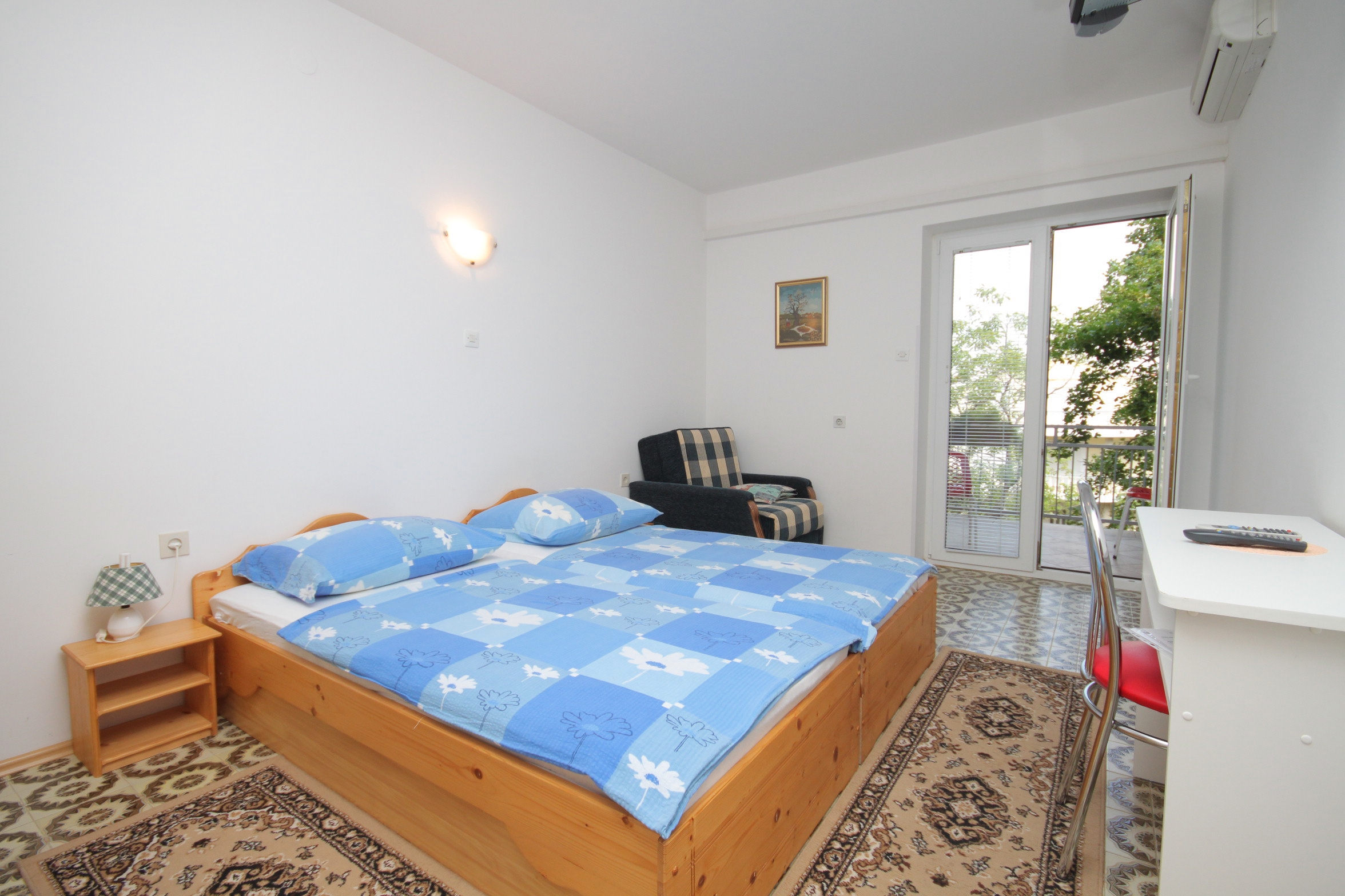 Room with terrace Selce (Crikvenica) (S-2379-c) Room with terrace Selce (Crikvenica) (S-2379-c)