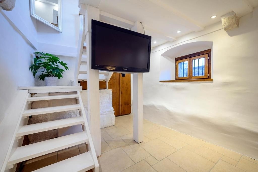 One bedroom apartment with air-conditioning Šibenik  A-a