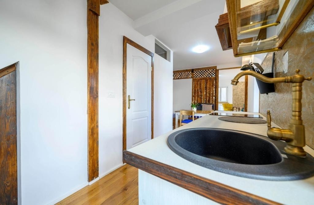 One bedroom apartment with air-conditioning Šibenik  A-b