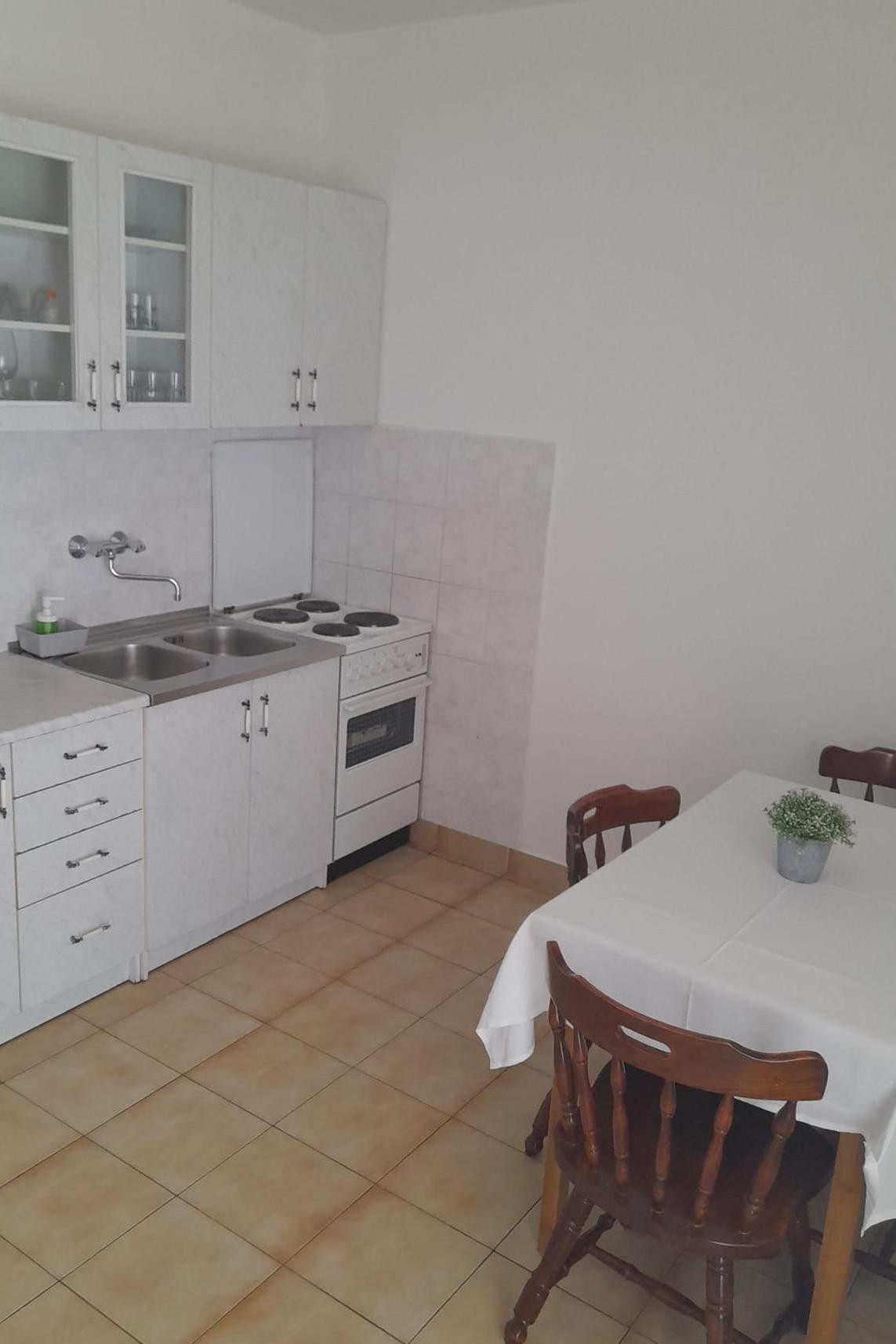 Two bedroom apartment near beach Karbuni, Korčula (A-23807-b)