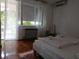 Selce, Ložnice 1 v ubytování typu apartment, s klimatizací, domácí mazlíčci povoleni a WiFi.