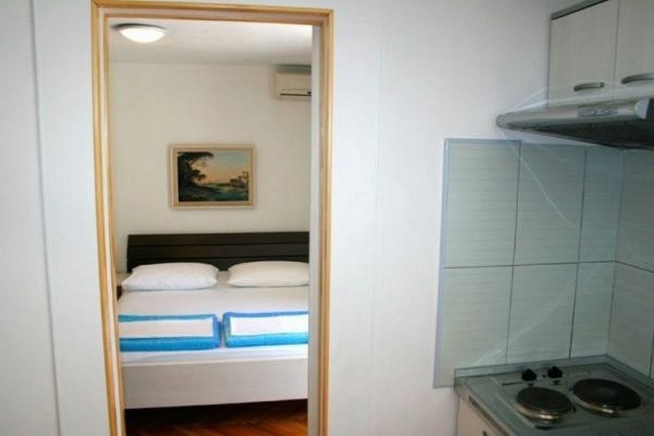 One bedroom apartment with terrace and sea view Duće, Omiš  A-a