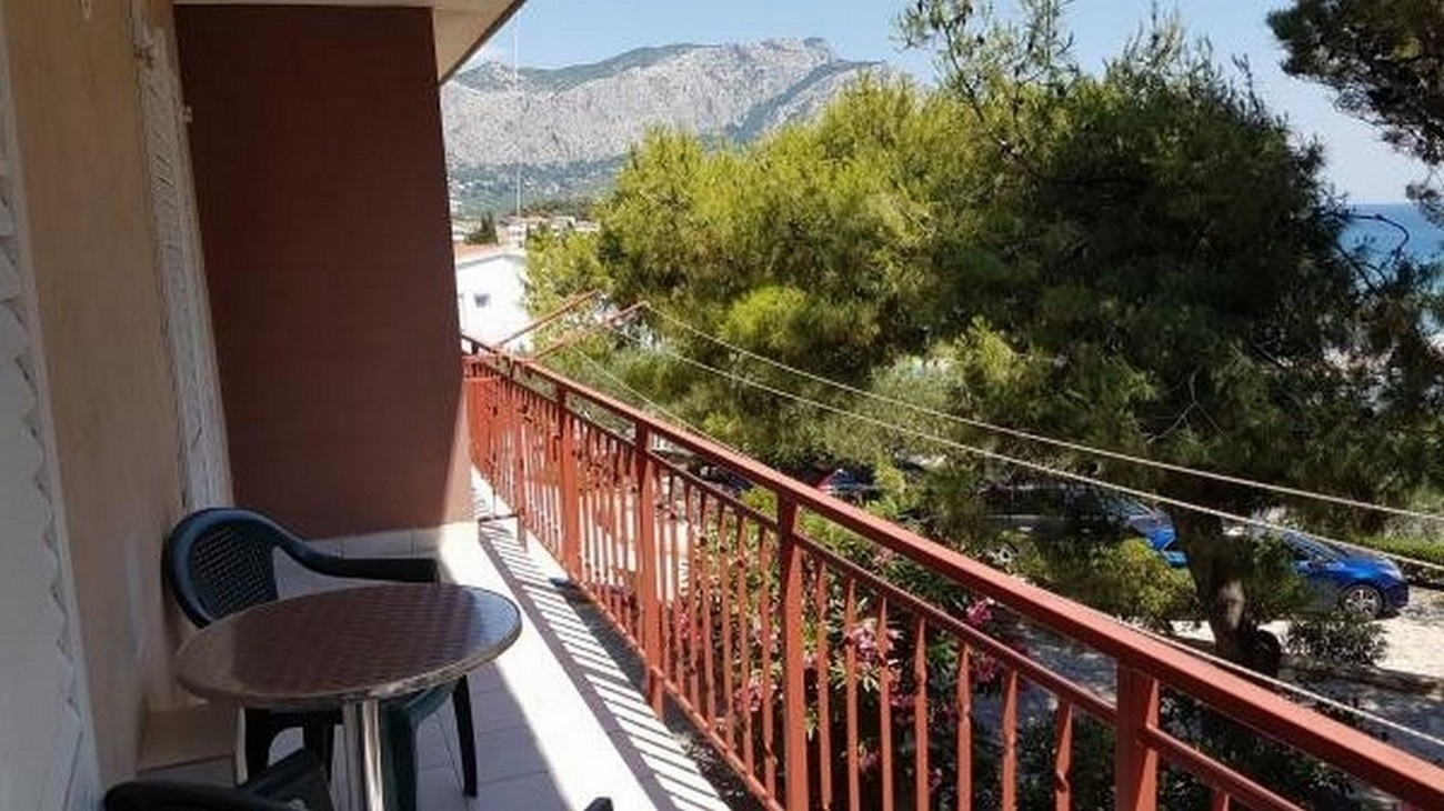 One bedroom apartment with terrace and sea view Duće, Omiš  A-a