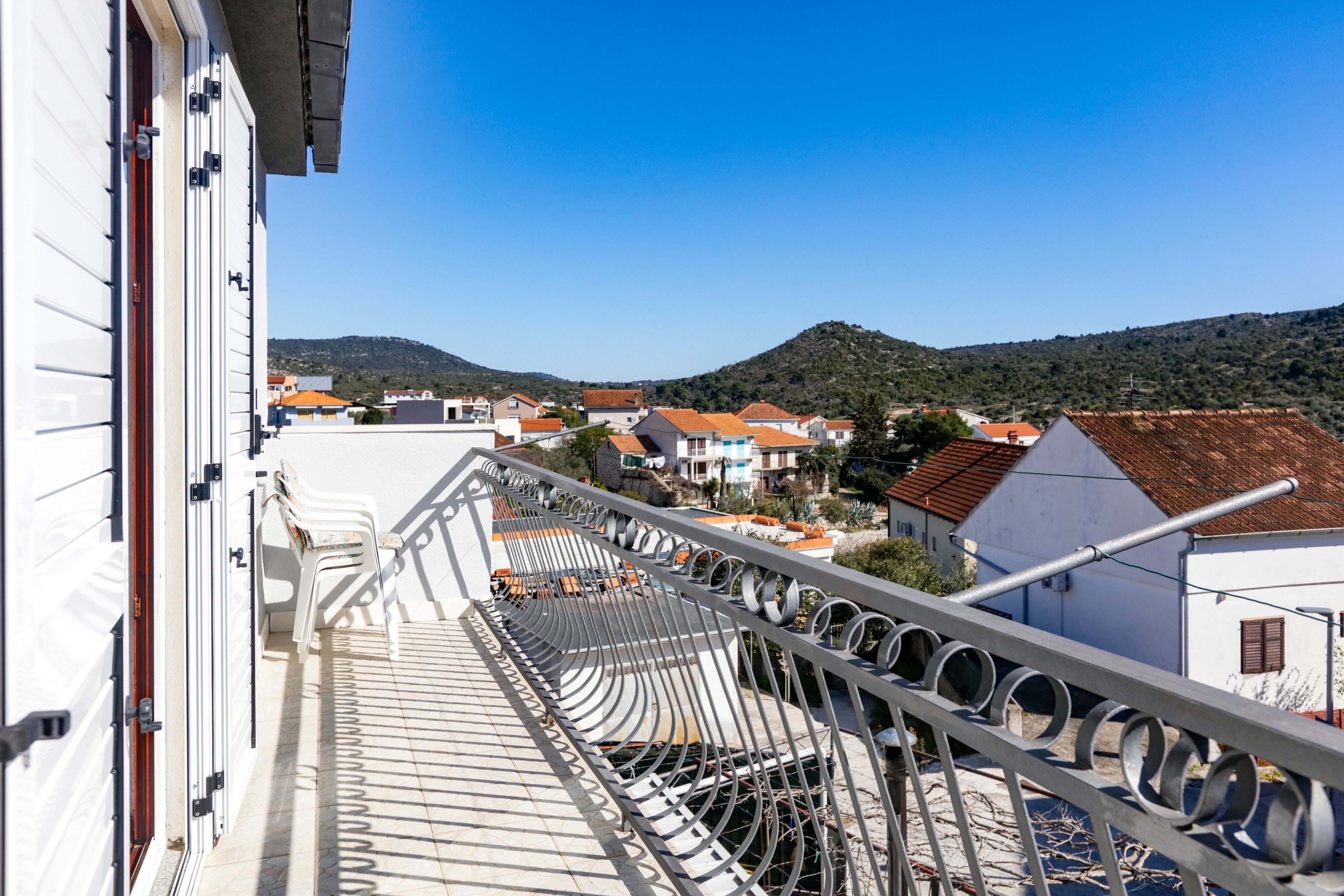 Two bedroom apartment with balcony and sea view Stupin Čeline, Rogoznica  A-b