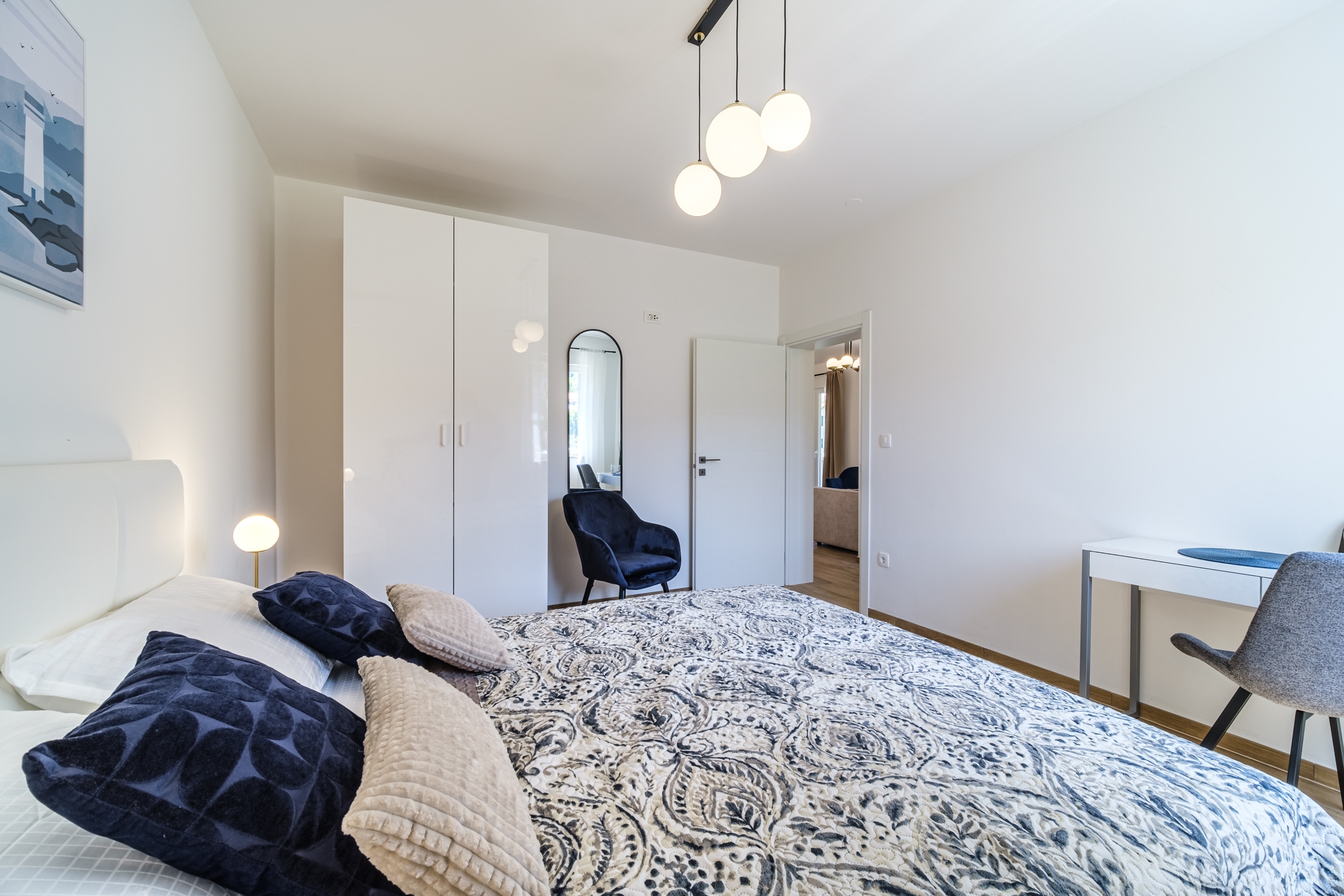 Comfortable and spacious house with terrace and sea view Splitska, Brač  K