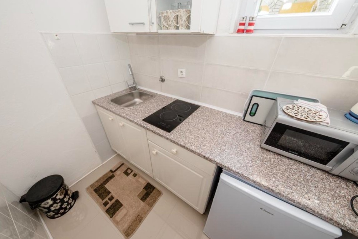 Top Rab Barbat Top Rab Barbat