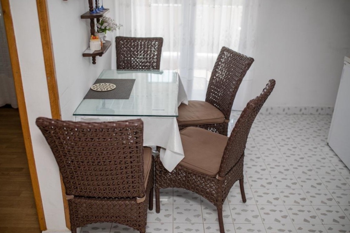 Top Rab Barbat Top Rab Barbat