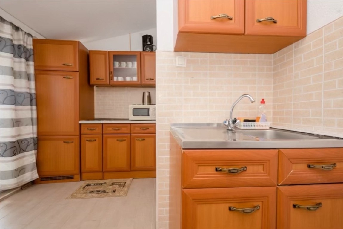 Top Rab Barbat Top Rab Barbat