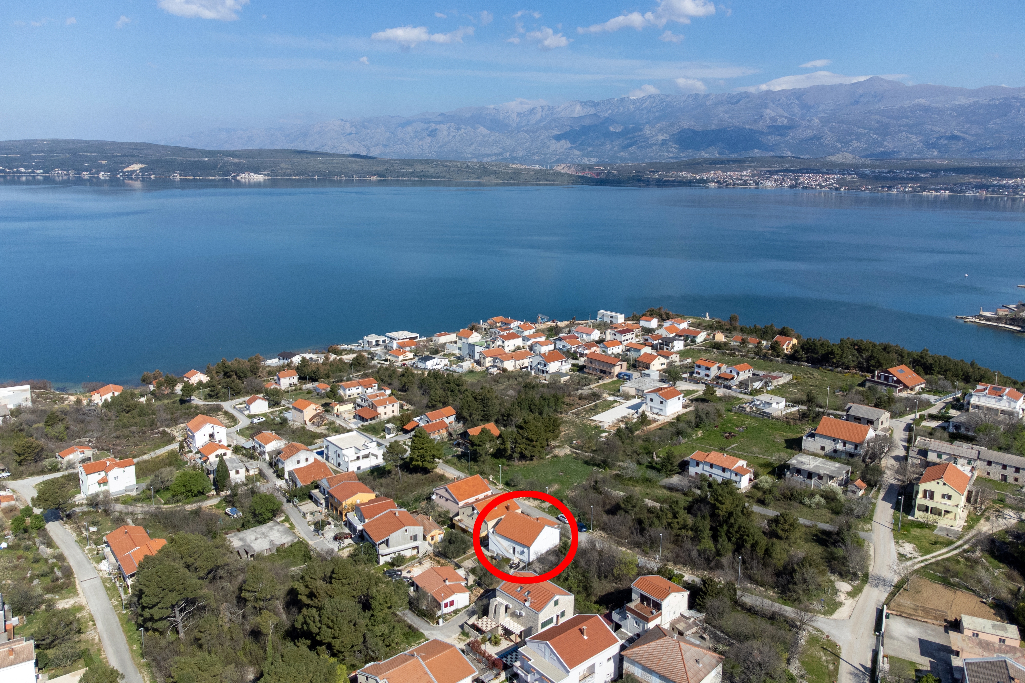 Dvosobna kuća s balkonom Novigrad  K