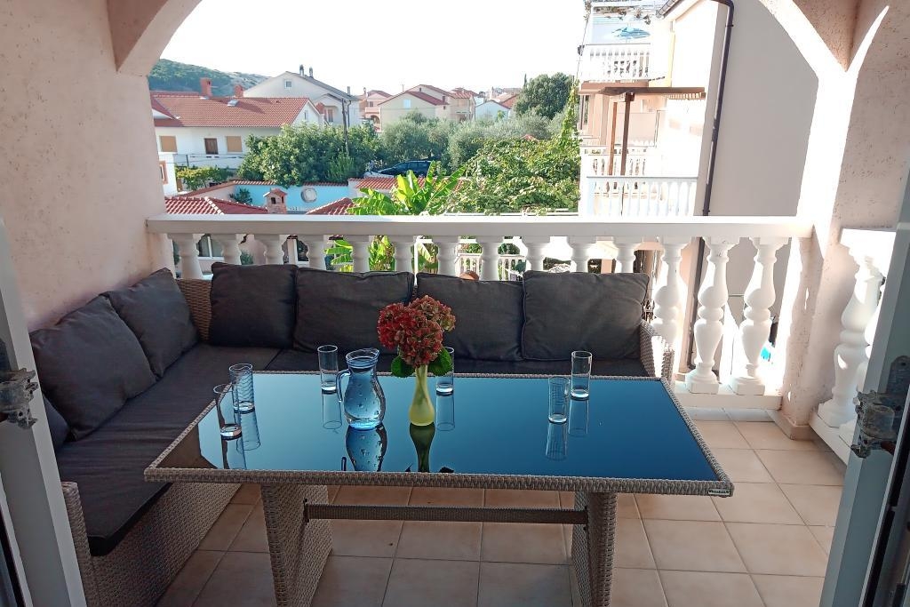 Three bedroom apartment with terrace Lopar, Rab (A-23825-c)