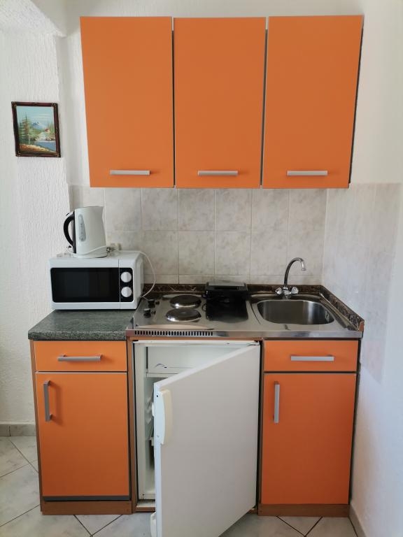 Top Rab Lopar Top Rab Lopar