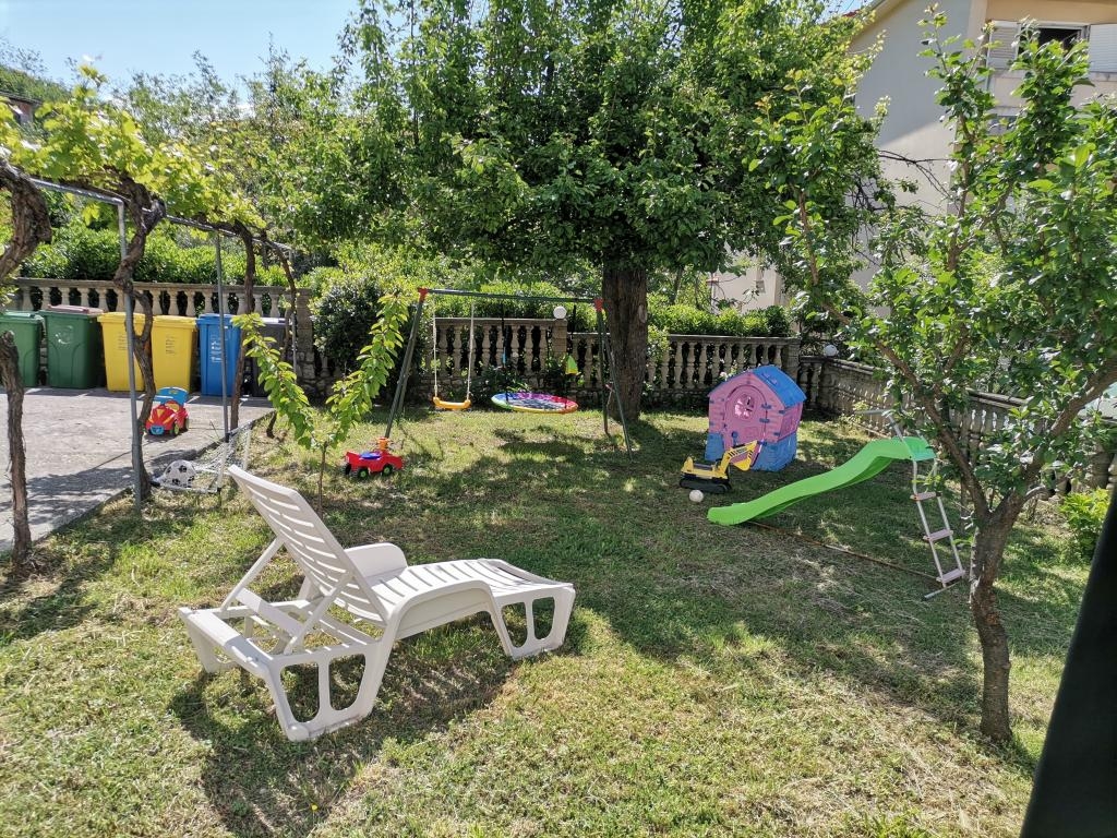 Room with balcony Lopar, Rab (S-23825-a) Room with balcony Lopar, Rab (S-23825-a)