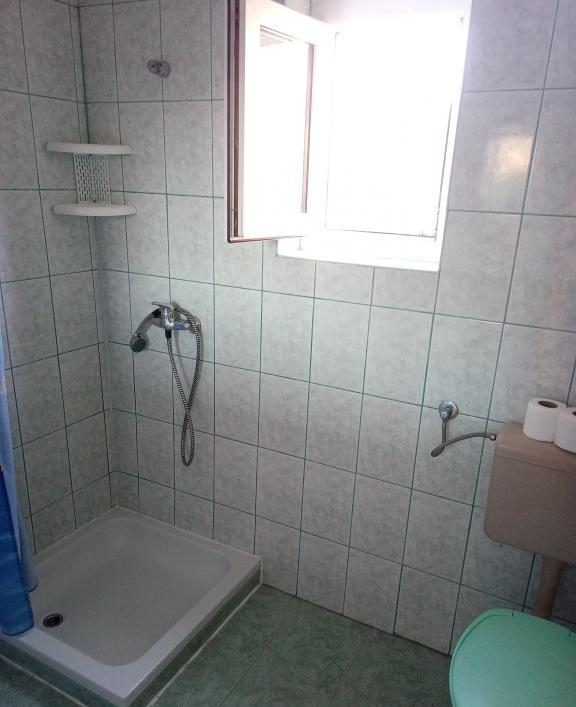 Room with balcony Lopar, Rab (S-23825-b) Room with balcony Lopar, Rab (S-23825-b)