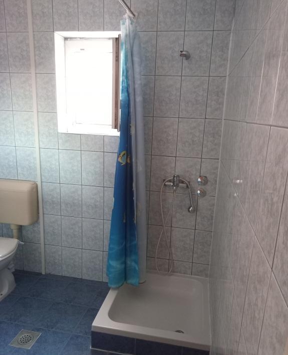 Top Rab Lopar Top Rab Lopar