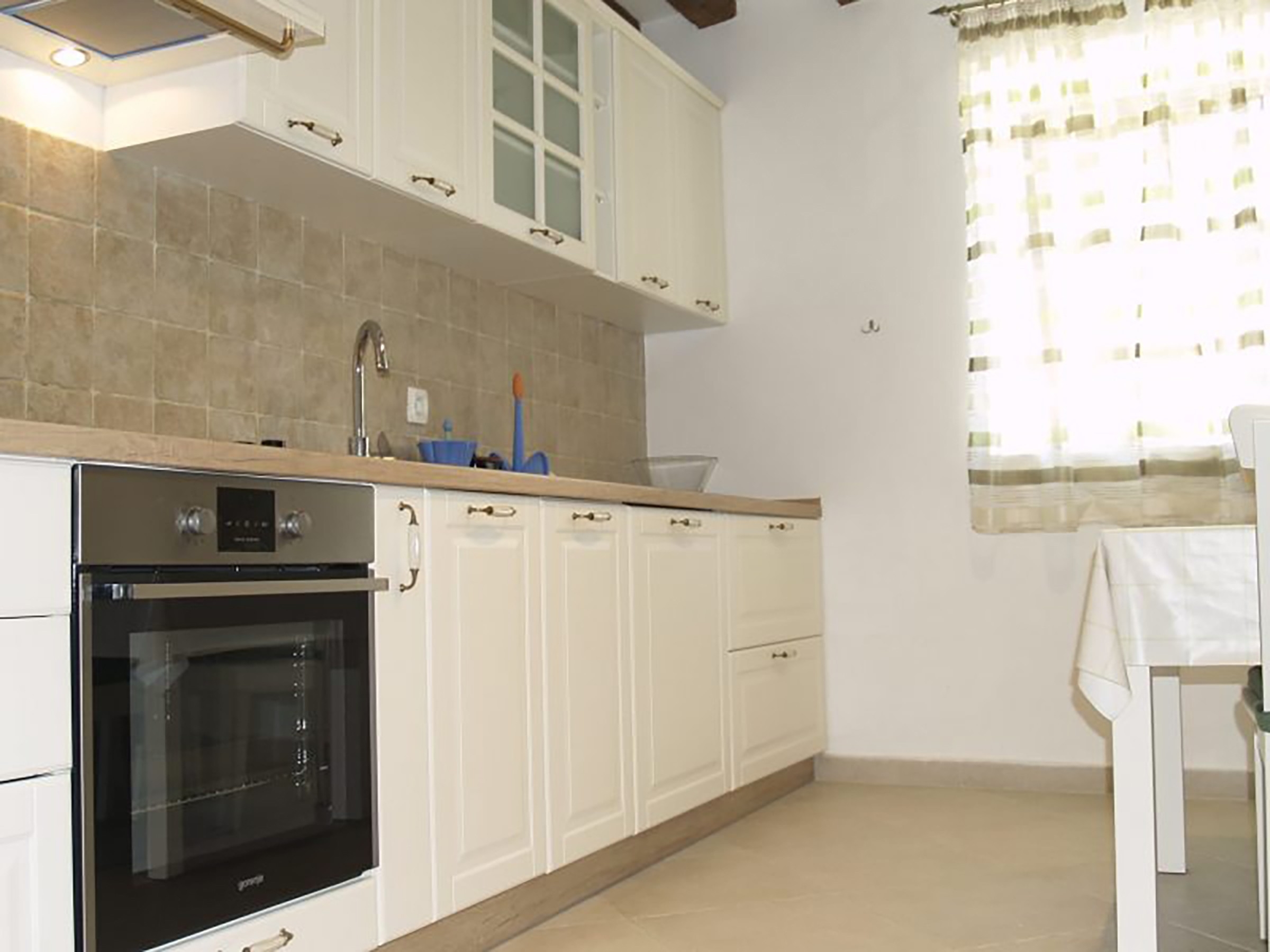 Top Ugljan Lukoran Top Ugljan Lukoran