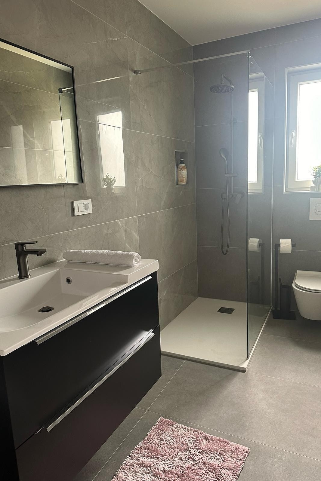 Comfortable and spacious house with terrace and sea view Opatija  K