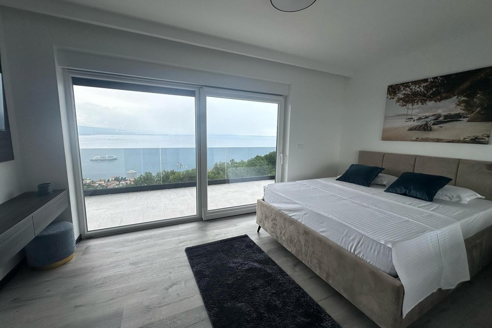 Comfortable and spacious house with terrace and sea view Opatija  K