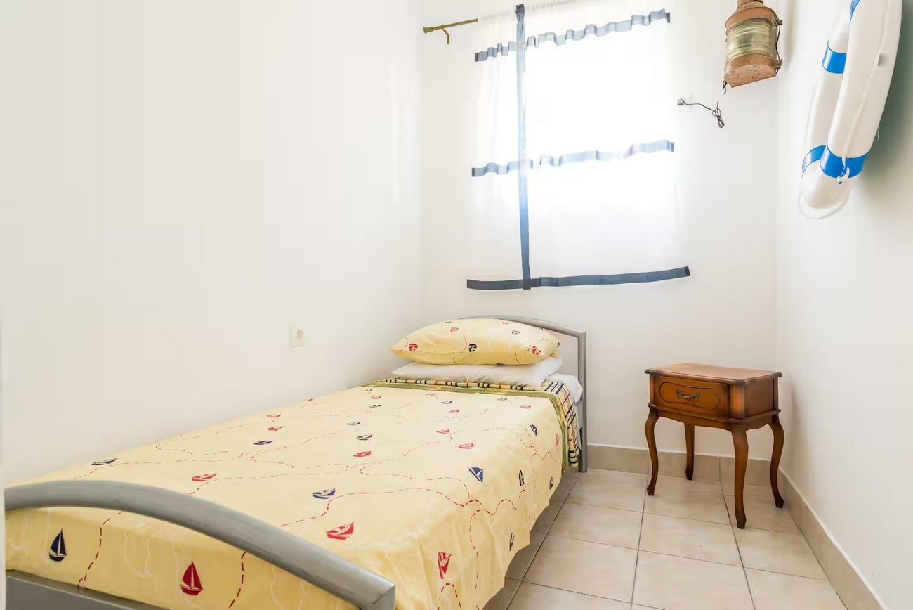 Four bedroom house with terrace Dubrovnik  K