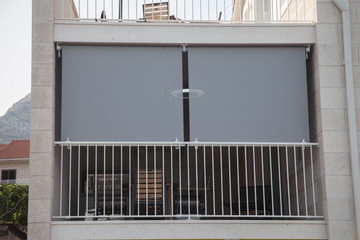 Three bedroom apartment with terrace and sea view Bol, Brač  A-a