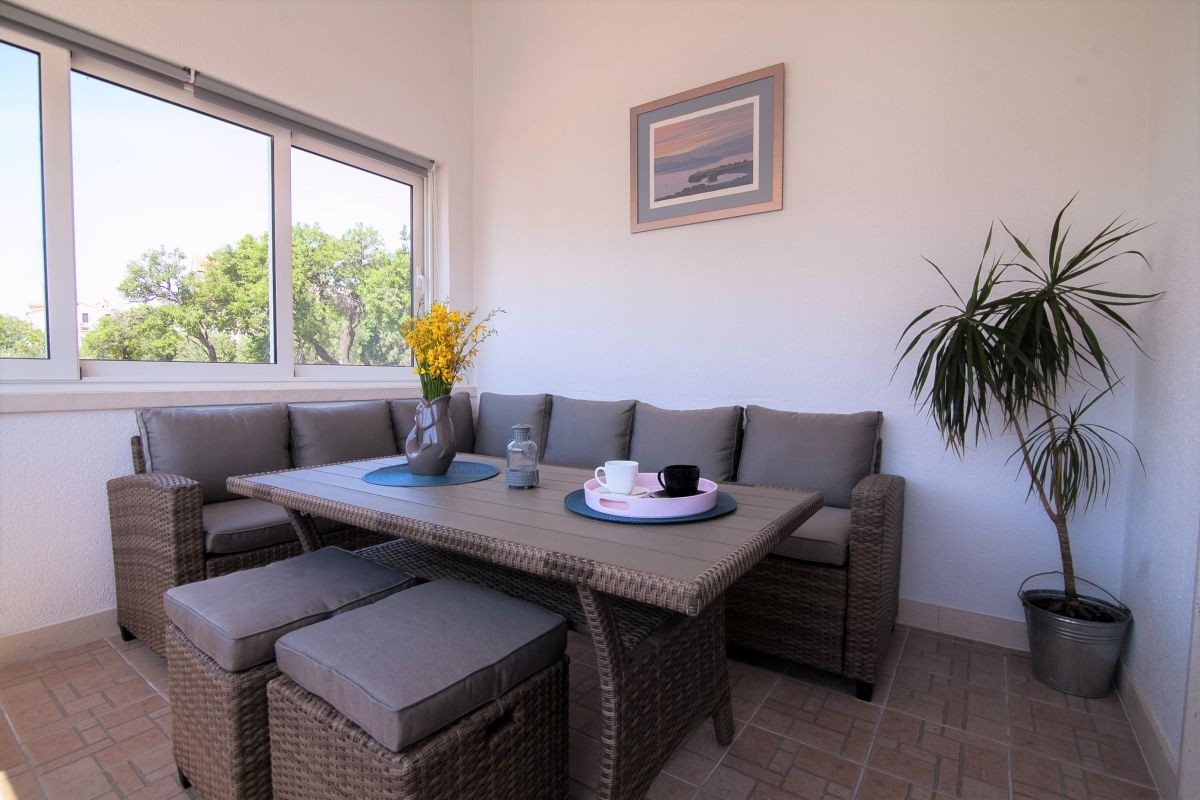 Two bedroom apartment with terrace Bol, Brač (A-23844-a) Two bedroom apartment with terrace Bol, Brač (A-23844-a)