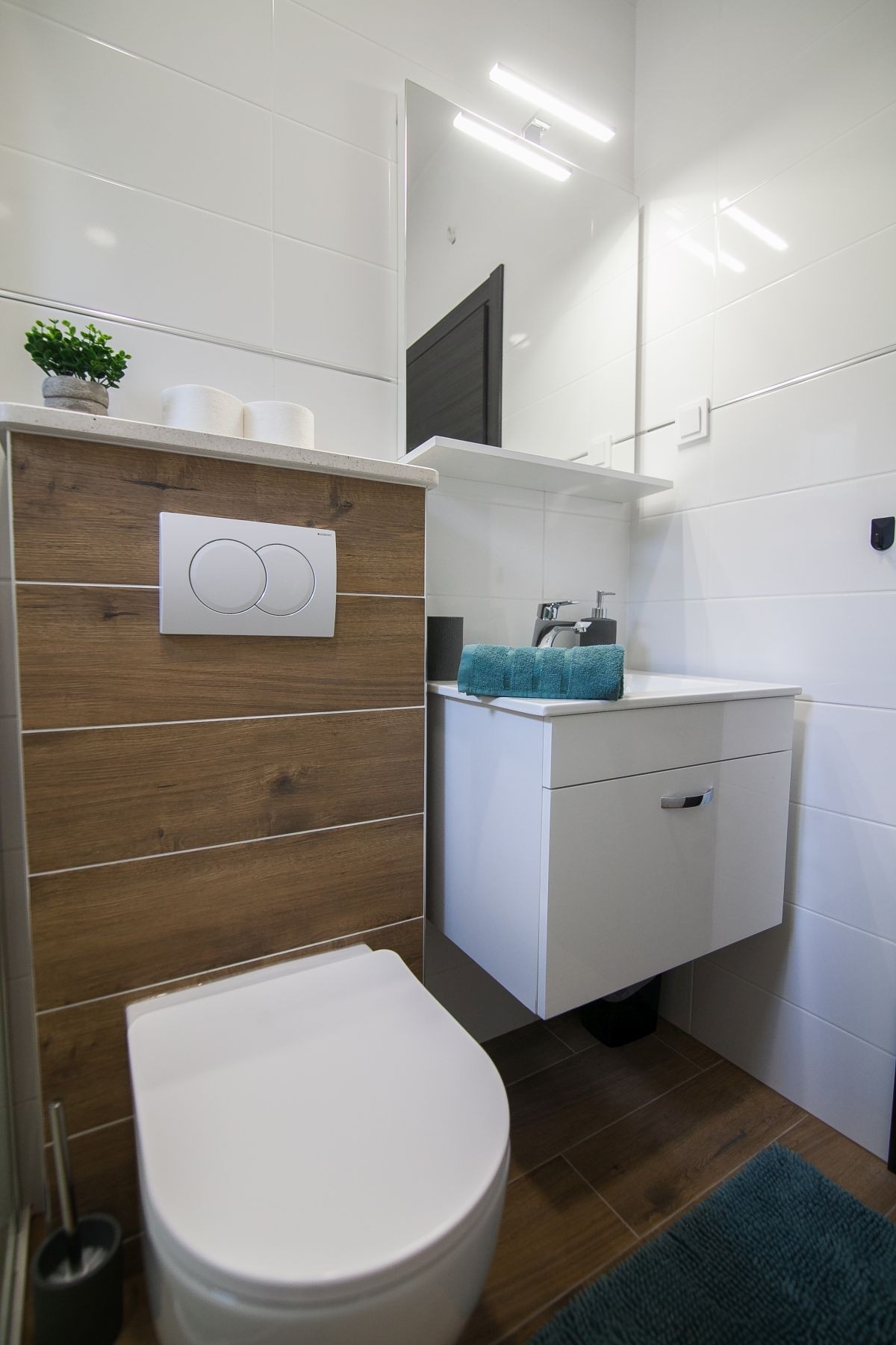 Two bedroom apartment with terrace Bol, Brač  A-b