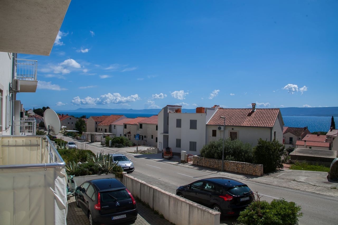 Studio flat with balcony and sea view Bol, Brač  AS-a