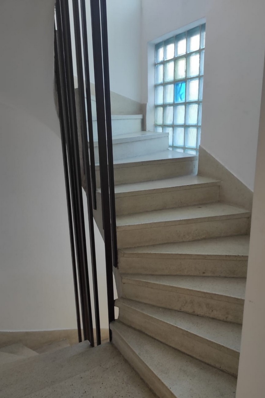 Comfortable and spacious apartment with terrace and sea view Vodice  A-a