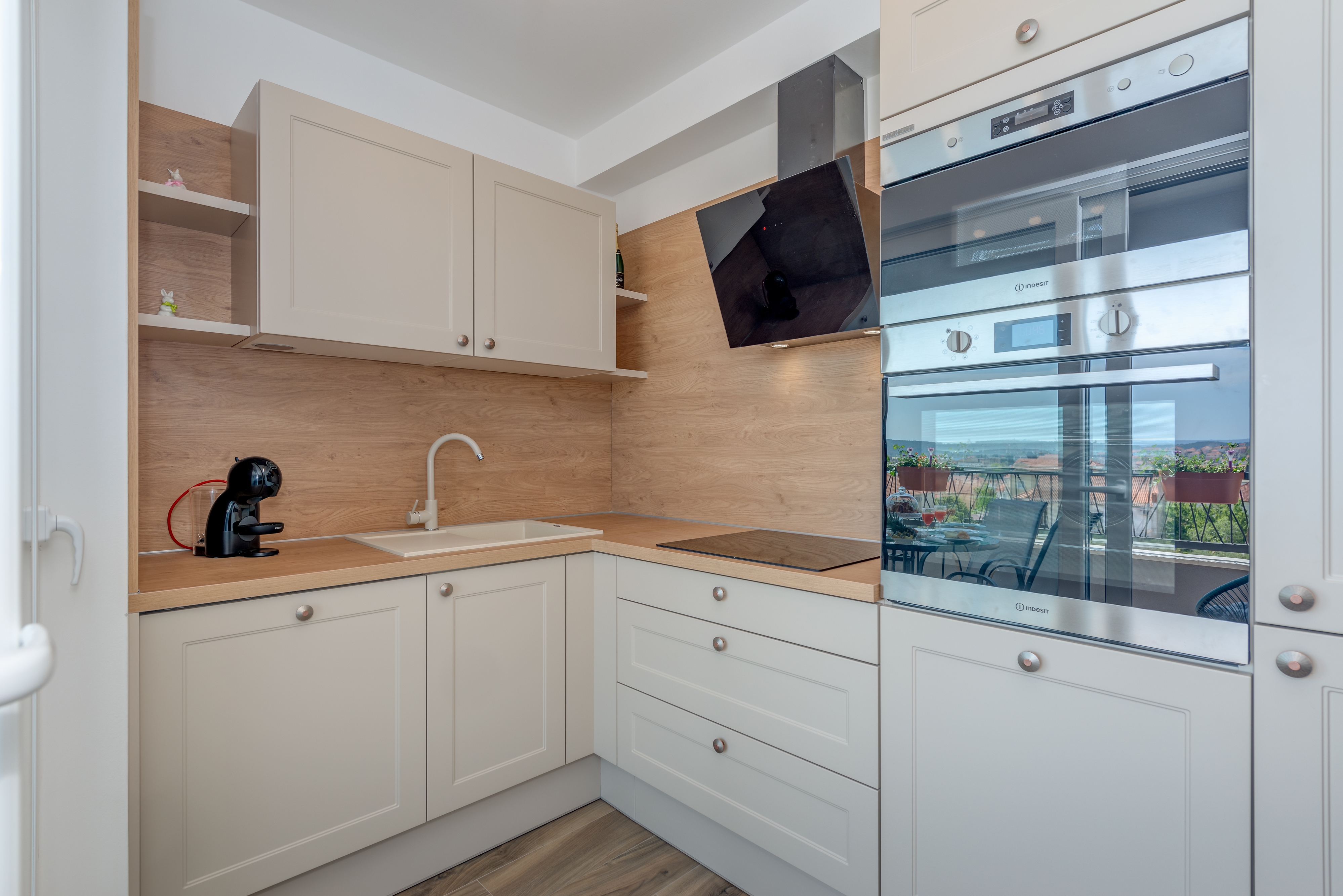 Two bedroom apartment with terrace and sea view Trogir  A-a