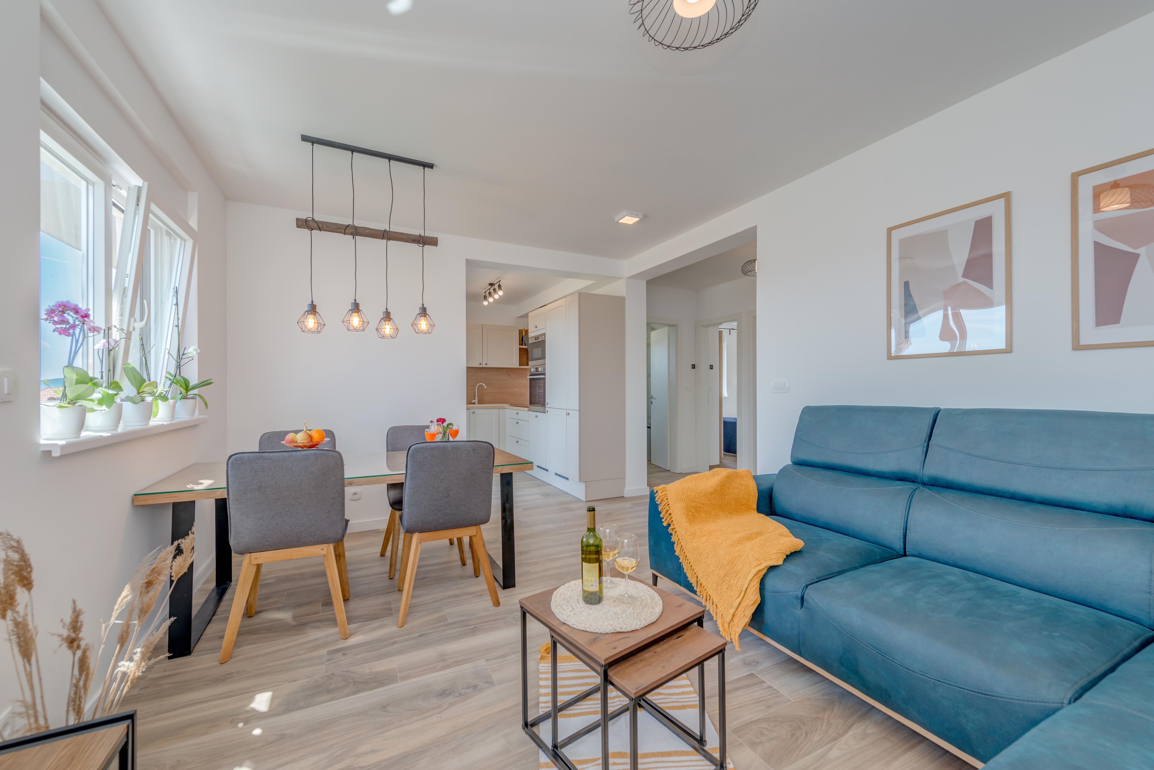 Two bedroom apartment with terrace and sea view Trogir  A-a