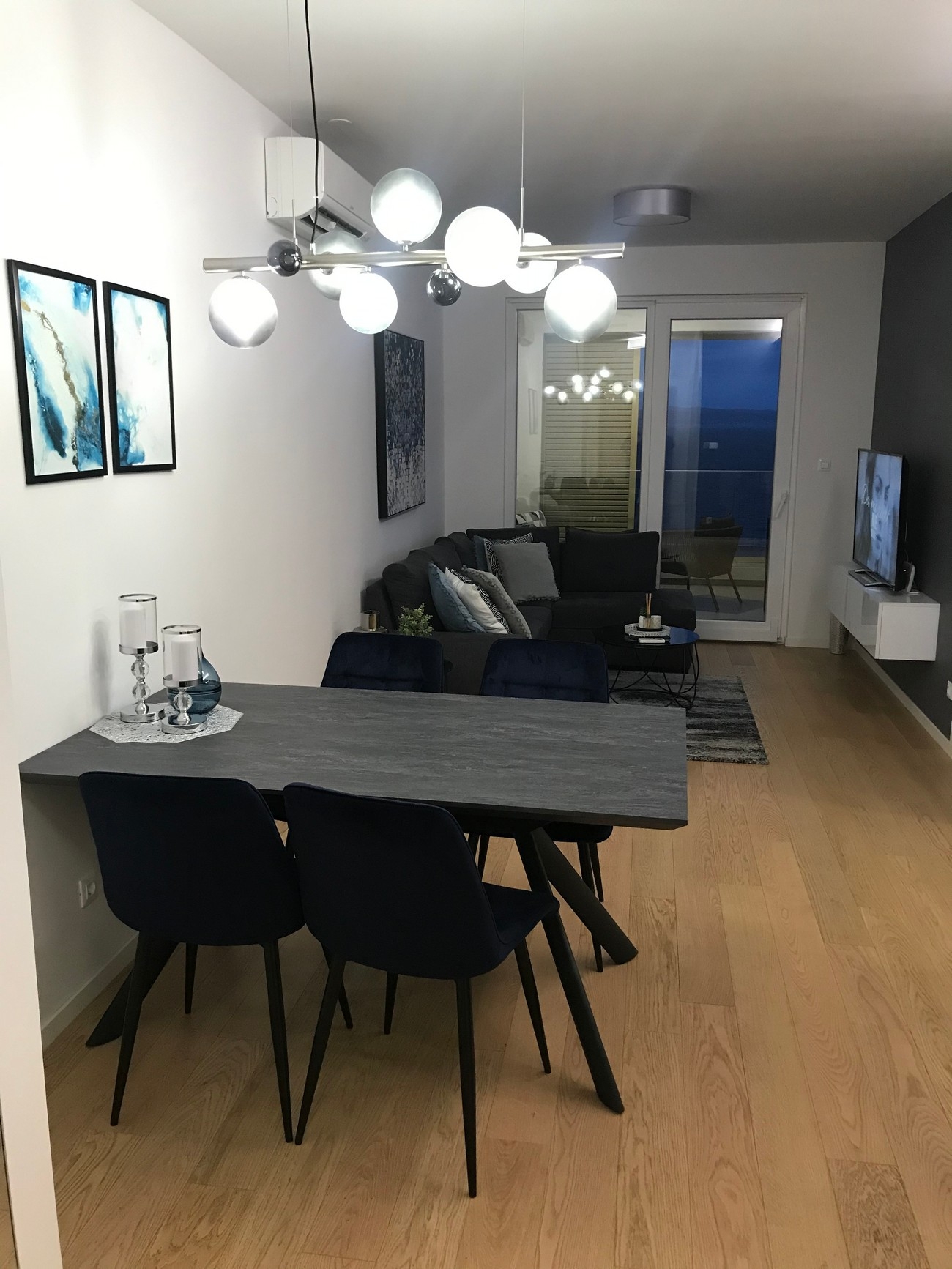 One bedroom apartment with balcony and sea view Split  A-a
