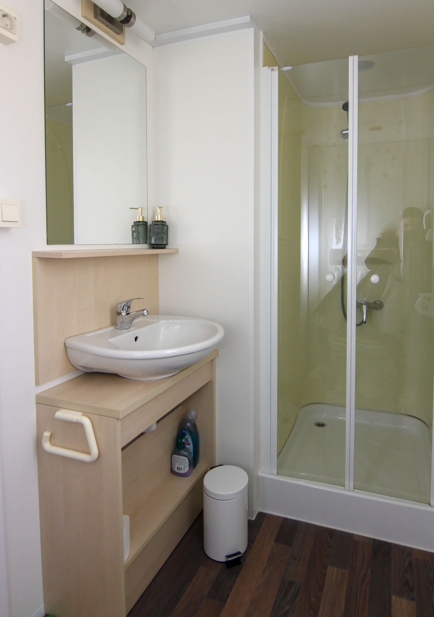 Two bedroom apartment with terrace Pakoštane, Biograd  A-a