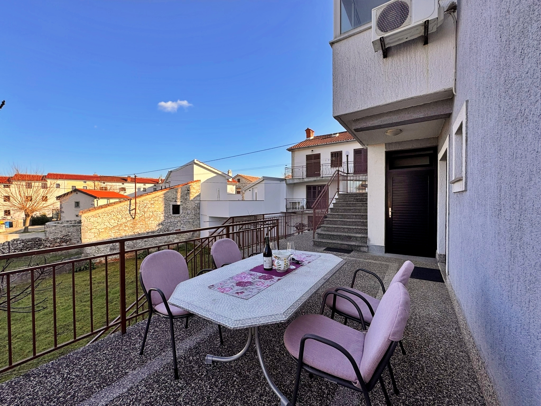 Two bedroom apartment with terrace Malinska, Krk  A-a
