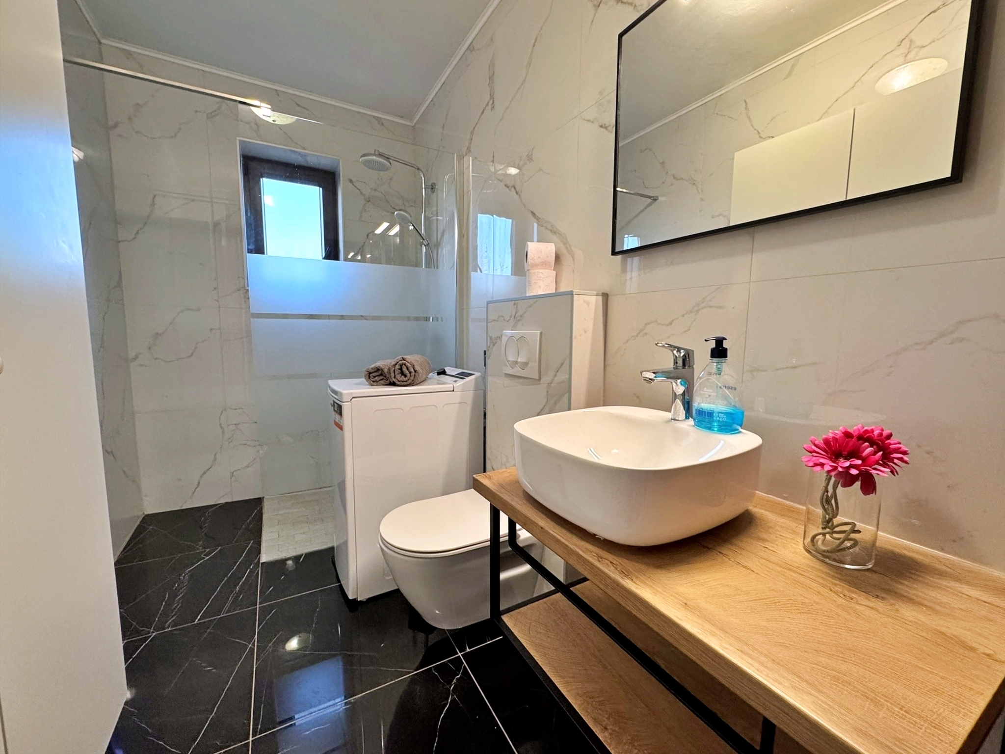 Two bedroom apartment with terrace and sea view Malinska, Krk  A-b