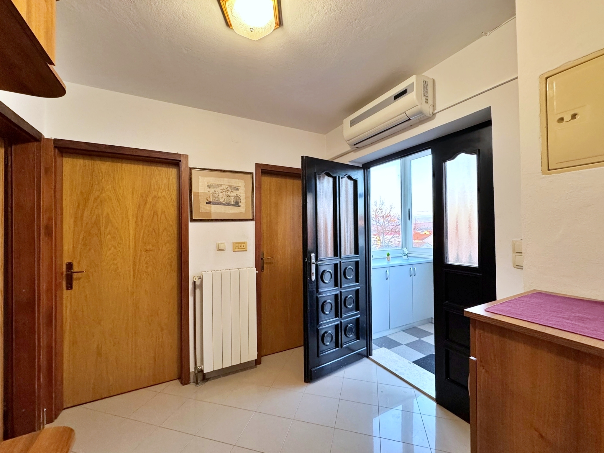 Two bedroom apartment with terrace and sea view Malinska, Krk  A-b