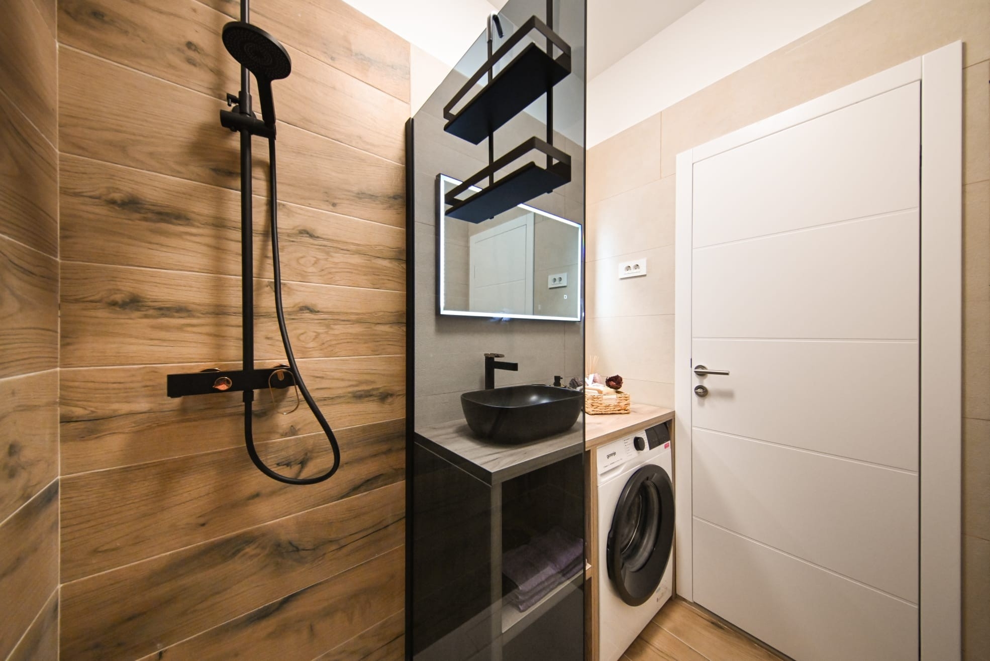 Two bedroom apartment with balcony and sea view Zadar  A-a