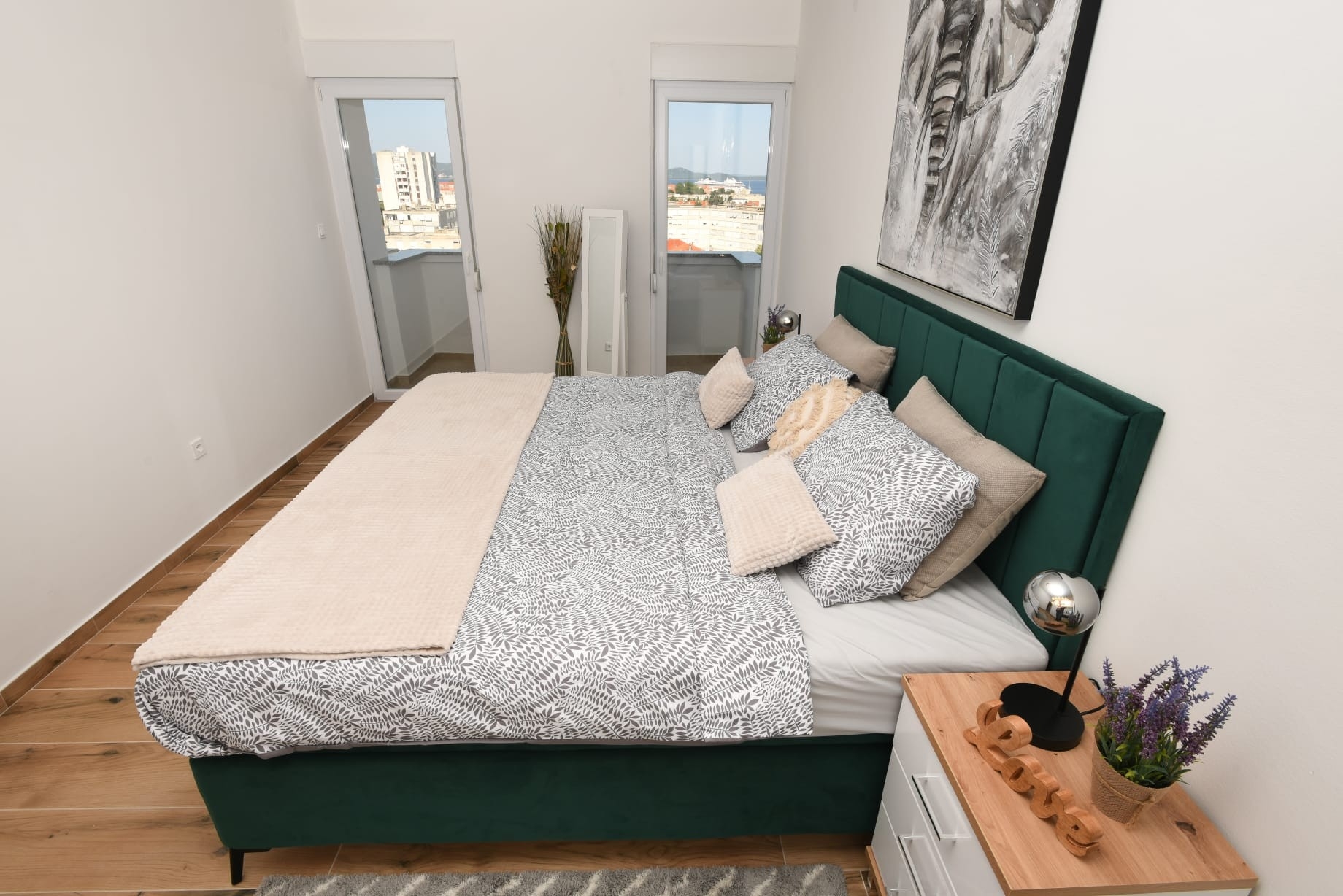 Two bedroom apartment with balcony and sea view Zadar  A-a