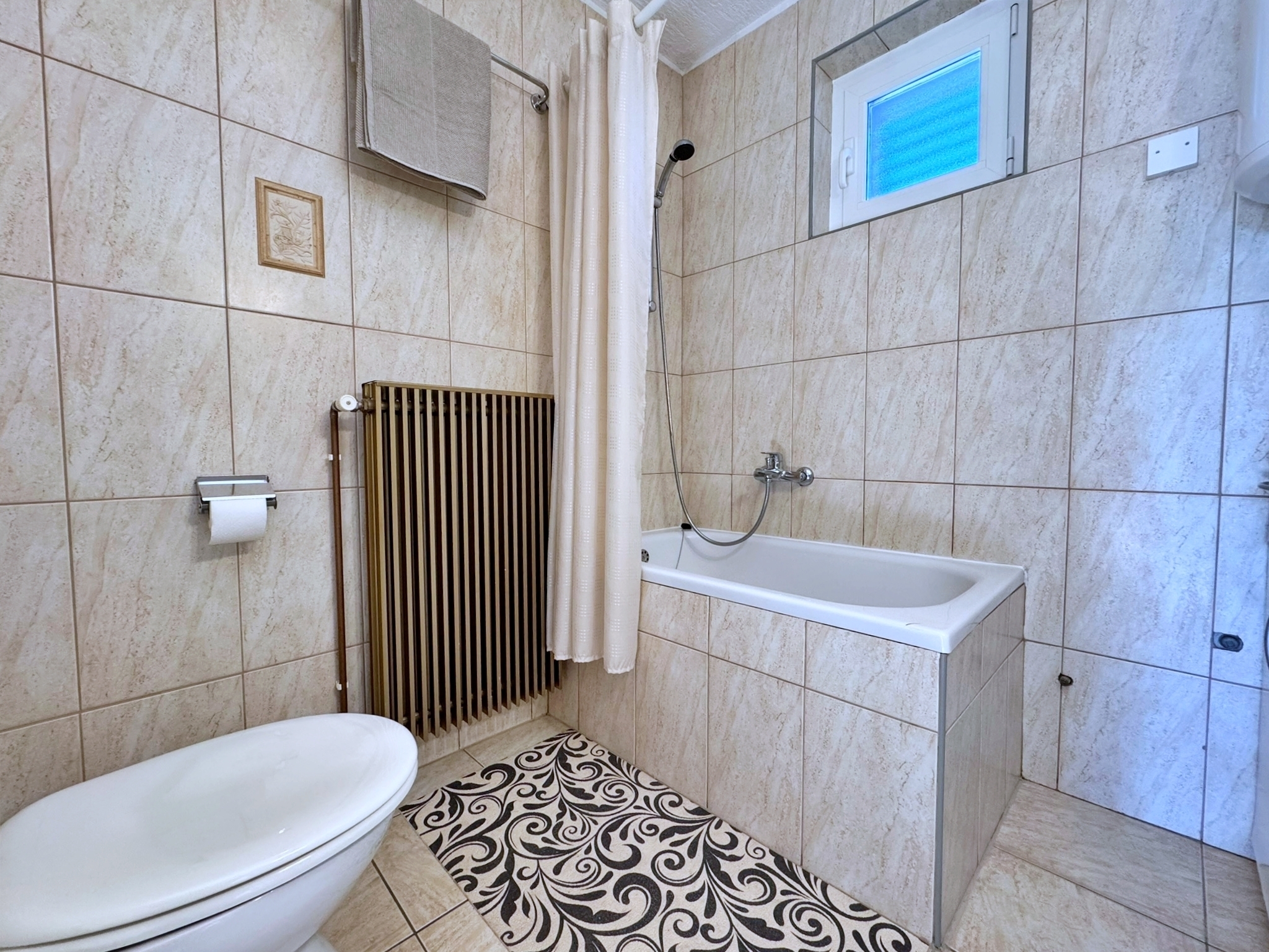 Two bedroom apartment with balcony and sea view Malinska, Krk  A-b