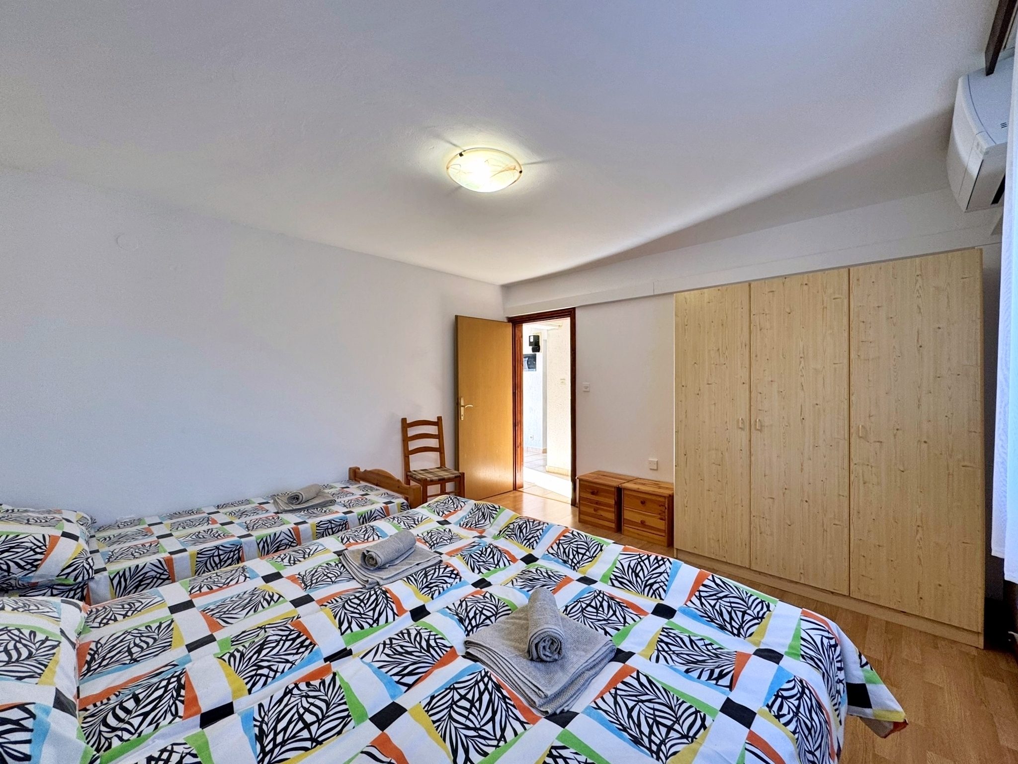 Two bedroom apartment with balcony and sea view Malinska, Krk  A-b