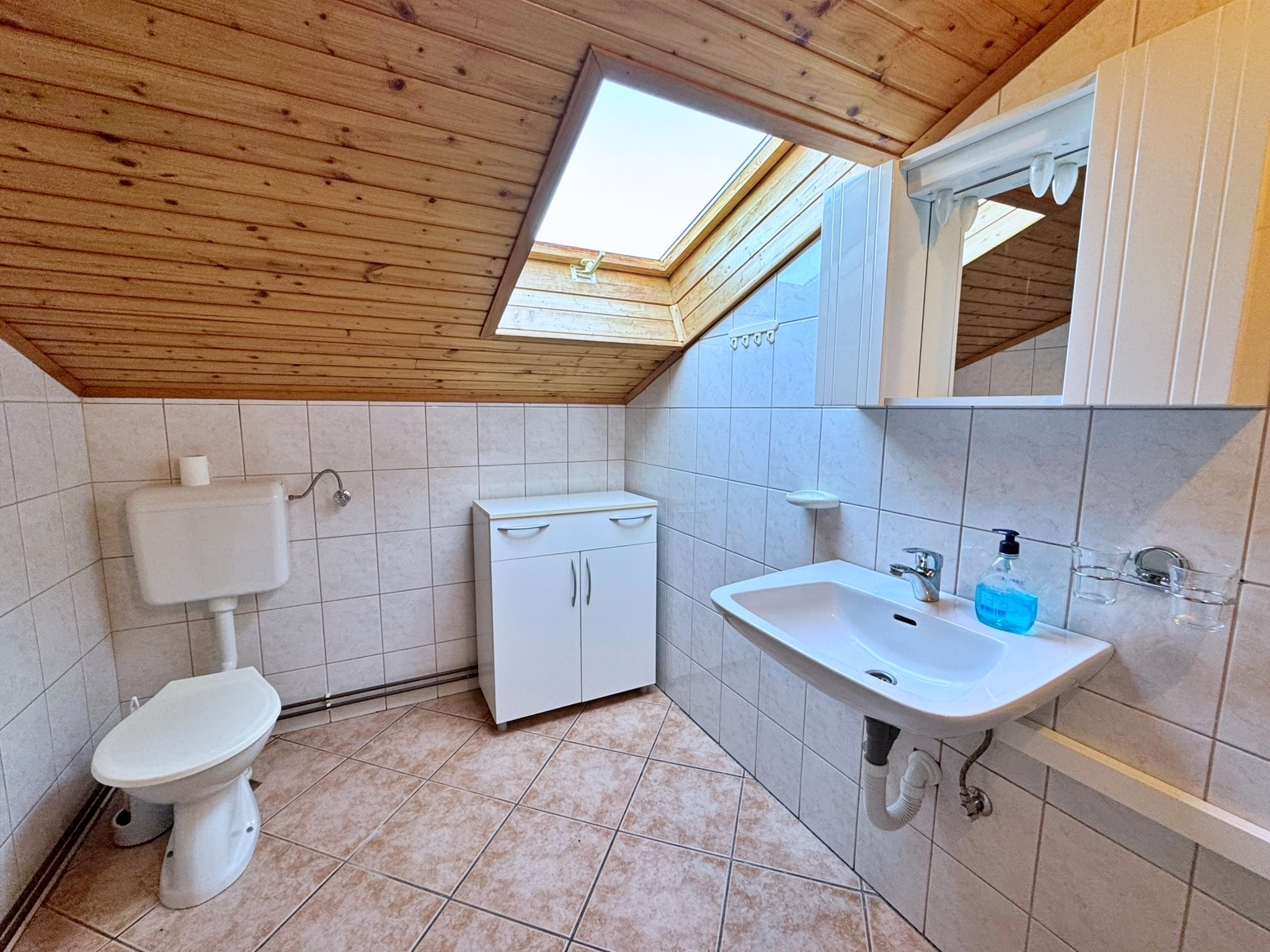 Two bedroom apartment with balcony and sea view Malinska, Krk  A-c